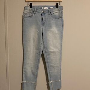 listing-status-banner